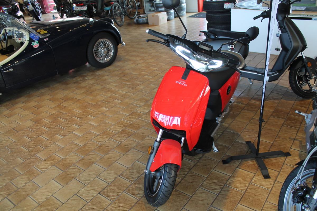 Super Soco  Cux 45 Rot